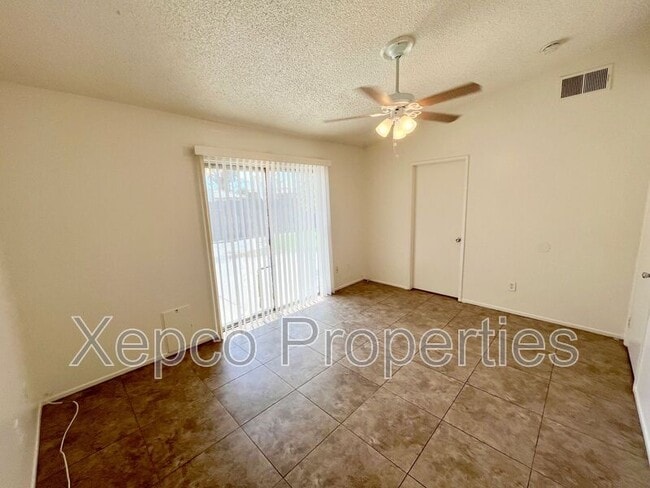 Building Photo - 41680 Maroon Town Rd
