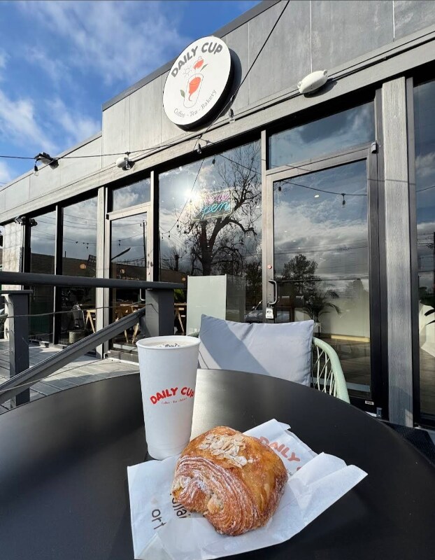 Building Photo - 204 Marathon St