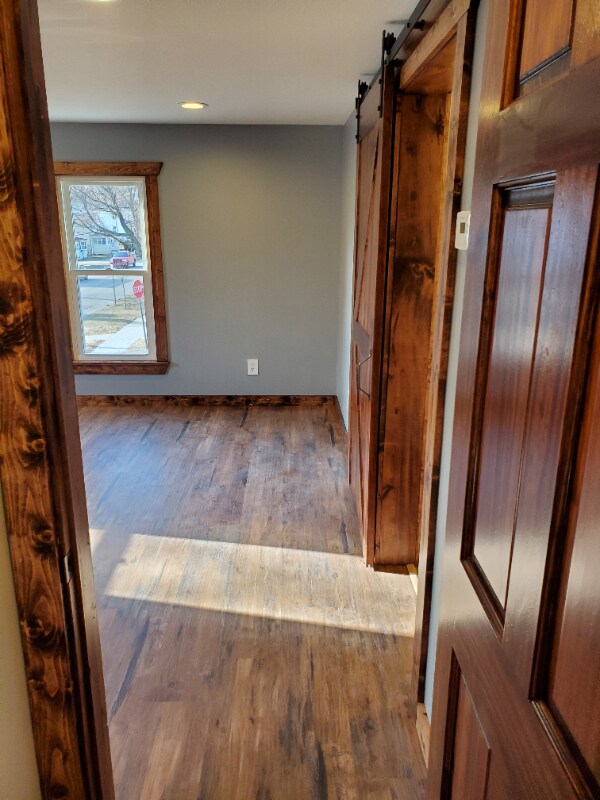 Building Photo - 195 E 2nd St