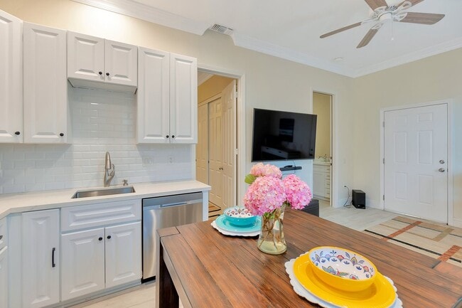 Building Photo - 13275 Chickasaw Rd