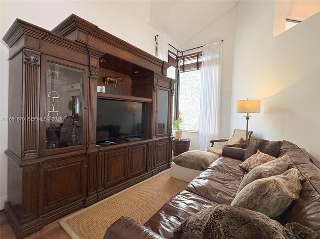 Building Photo - 2530 Windsor Way Ct