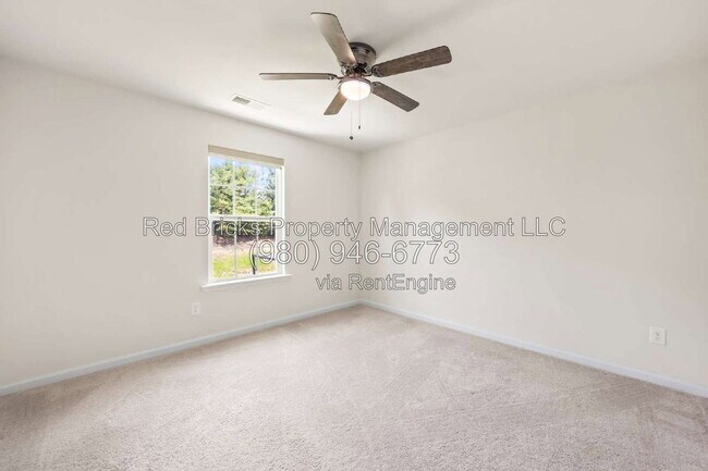 Building Photo - 923 Wood Apple Ln
