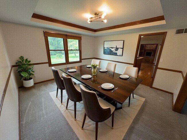 Building Photo - 5659 Sage Meadow Ct