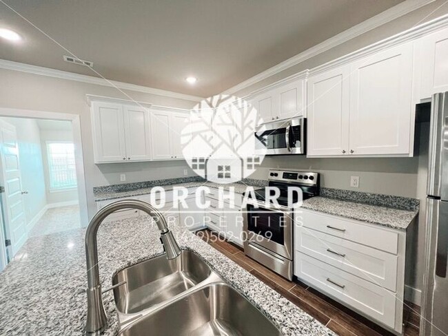 Building Photo - Jefferson | Cedar Crest in Farmington