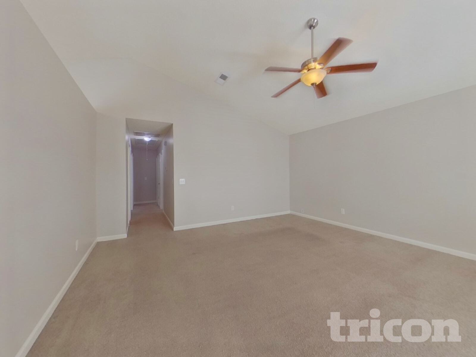 Building Photo - 337 White Gables Dr