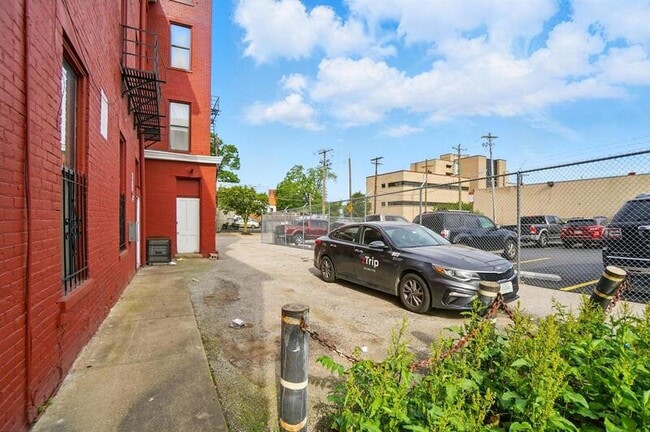 Building Photo - 3032 Colerain Ave