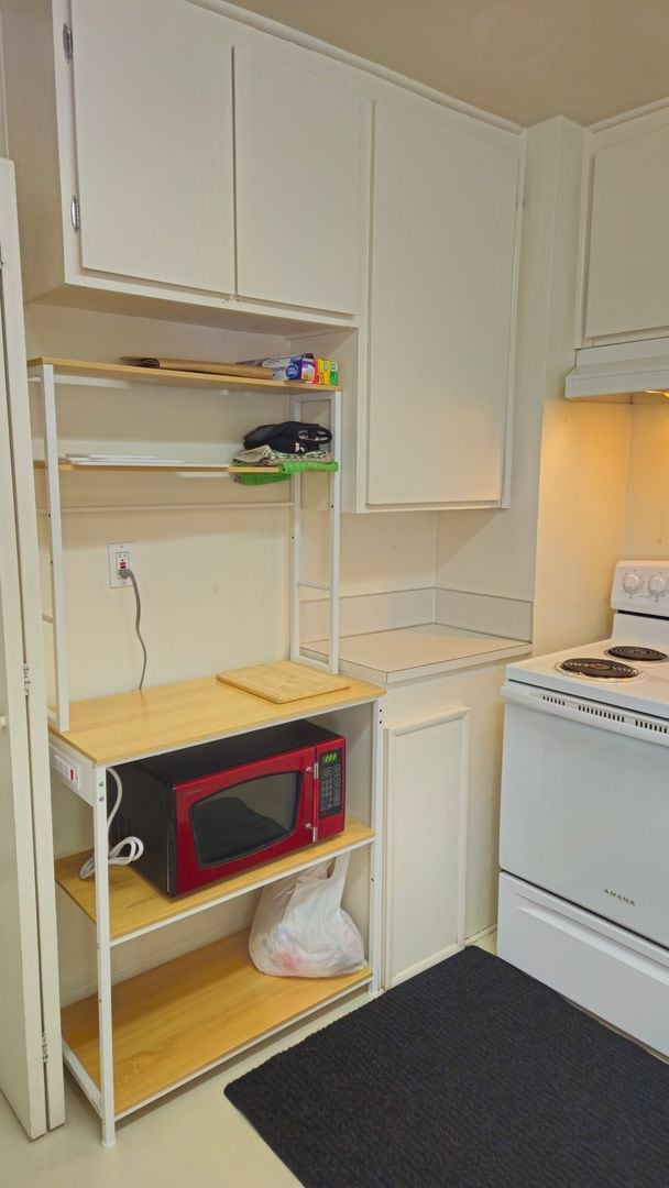 Building Photo - BG Properties, L.L.C.