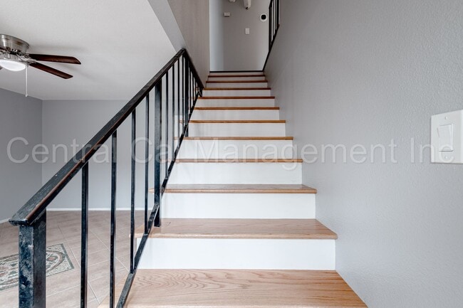 Building Photo - MOVE IN SPECIAL! - HALF MONTH OFF NOV RENT...