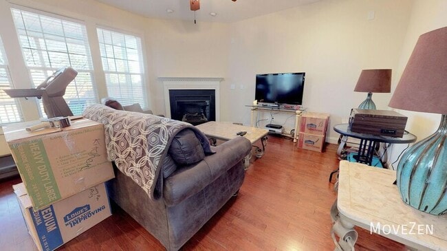 Building Photo - 419 Golden Harvest Loop