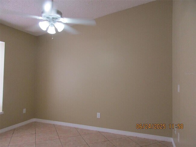 Building Photo - 3125 Wickham Ave