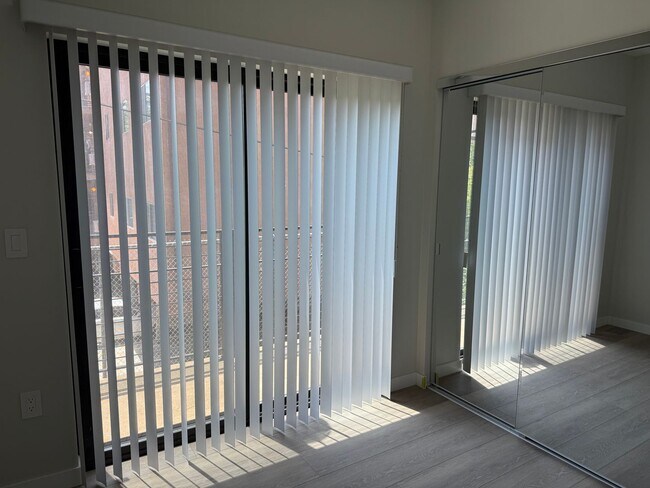 Building Photo - 2616 ELL