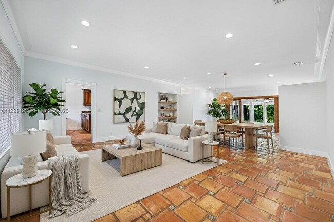 Building Photo - 1039 Hardee Rd