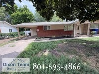 Building Photo - 815 Canyon Rd