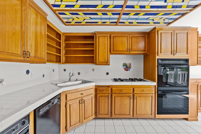 Building Photo - 32126 Canyon Ridge Dr