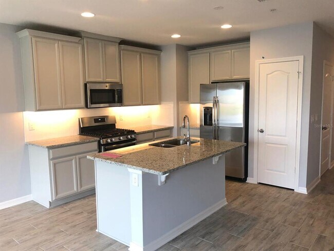 Building Photo - 236 Rustic Loop