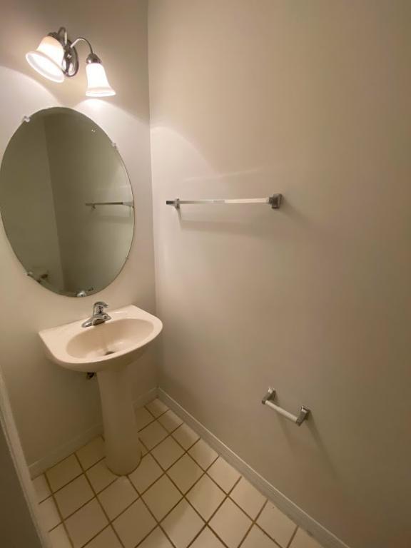 Building Photo - 9634 Roundstone Cir