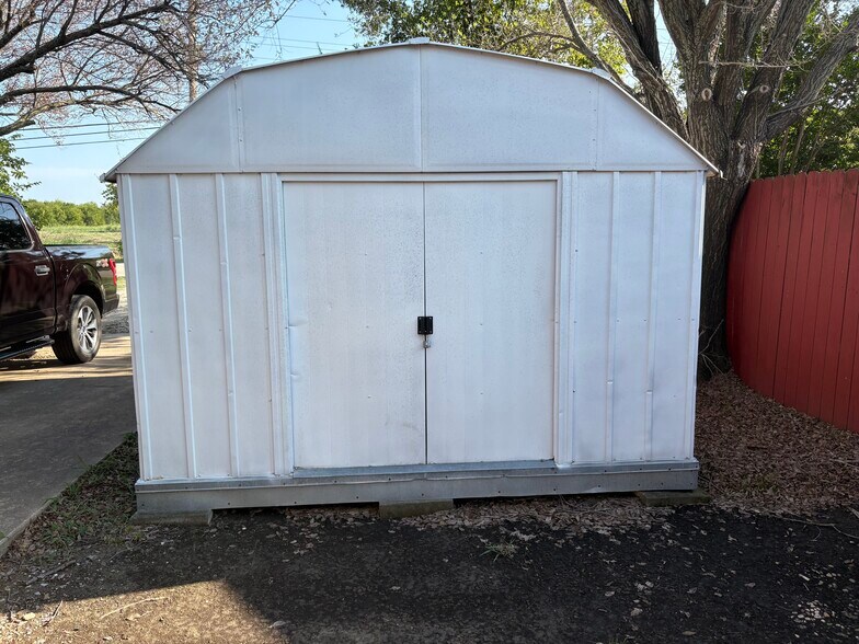 Building Photo - 4005 Sunhill Dr