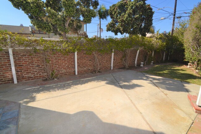 Building Photo - 1501 Ocean Ave