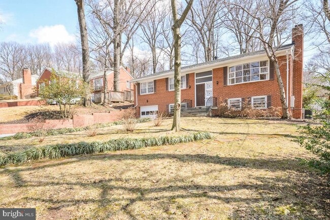 Building Photo - 3035 Hazelton St