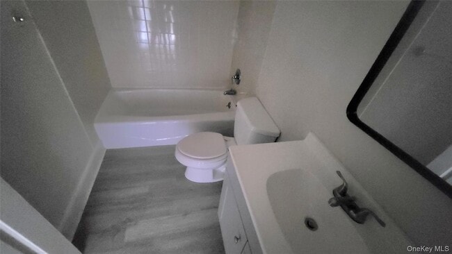 Building Photo - 216 Church St