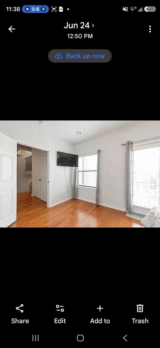 Building Photo - 4413 Koehler St