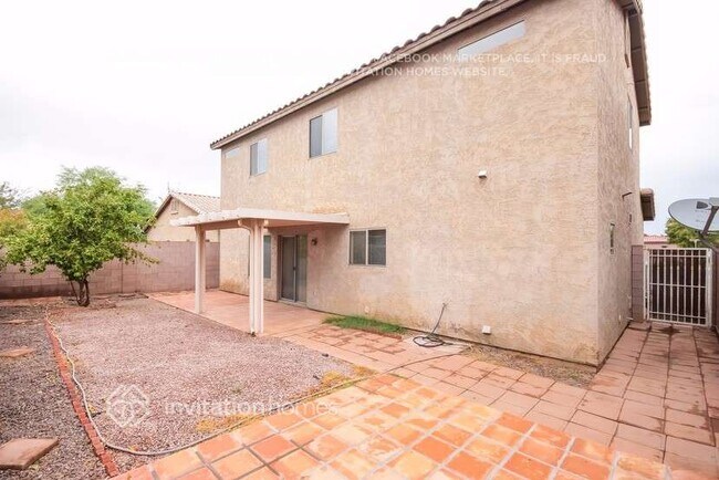 Building Photo - 2713 E La Costa Dr