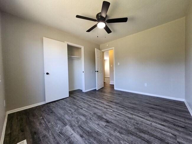 Building Photo - 4307 Ericson Dr