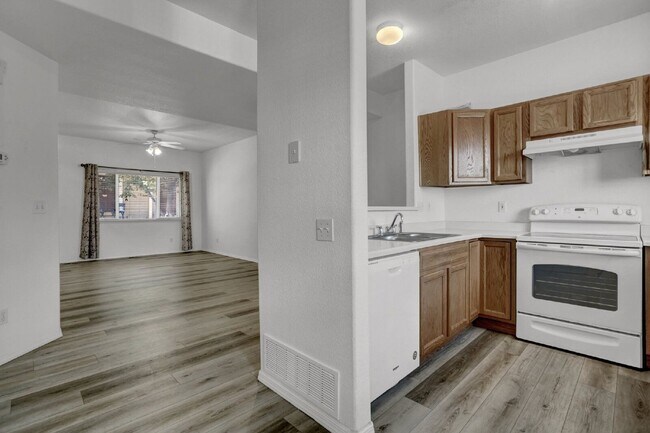 Building Photo - 6769 Rio Bravo Grove