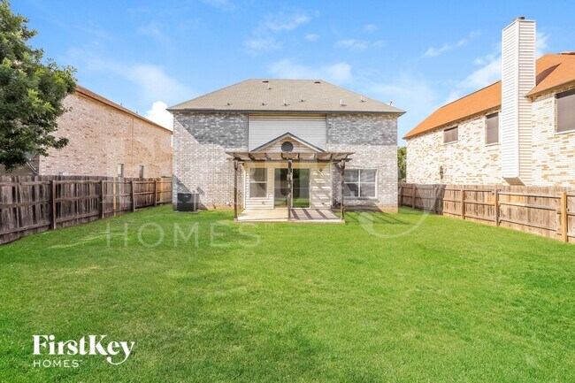 Building Photo - 7915 Cherry Glade