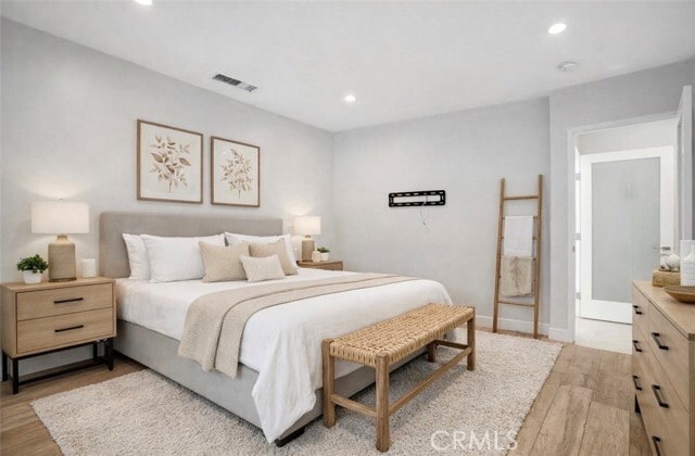 Building Photo - 4450 Hayvenhurst Ave