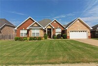 Building Photo - 607 SE Jamaica Dr