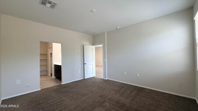 Building Photo - 35420 W San Alvarez Ave