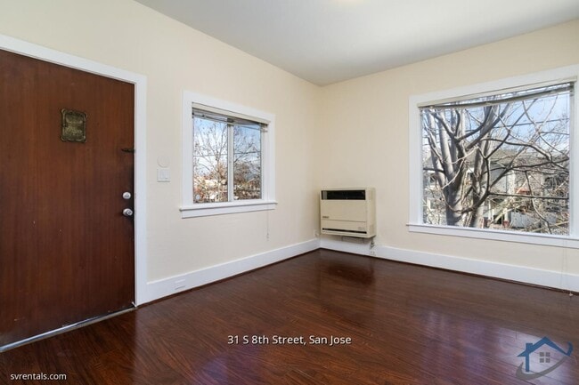 Building Photo - 31 S 8th St