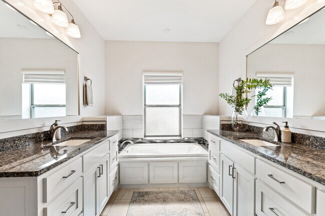 Building Photo - 405 Wimberly St