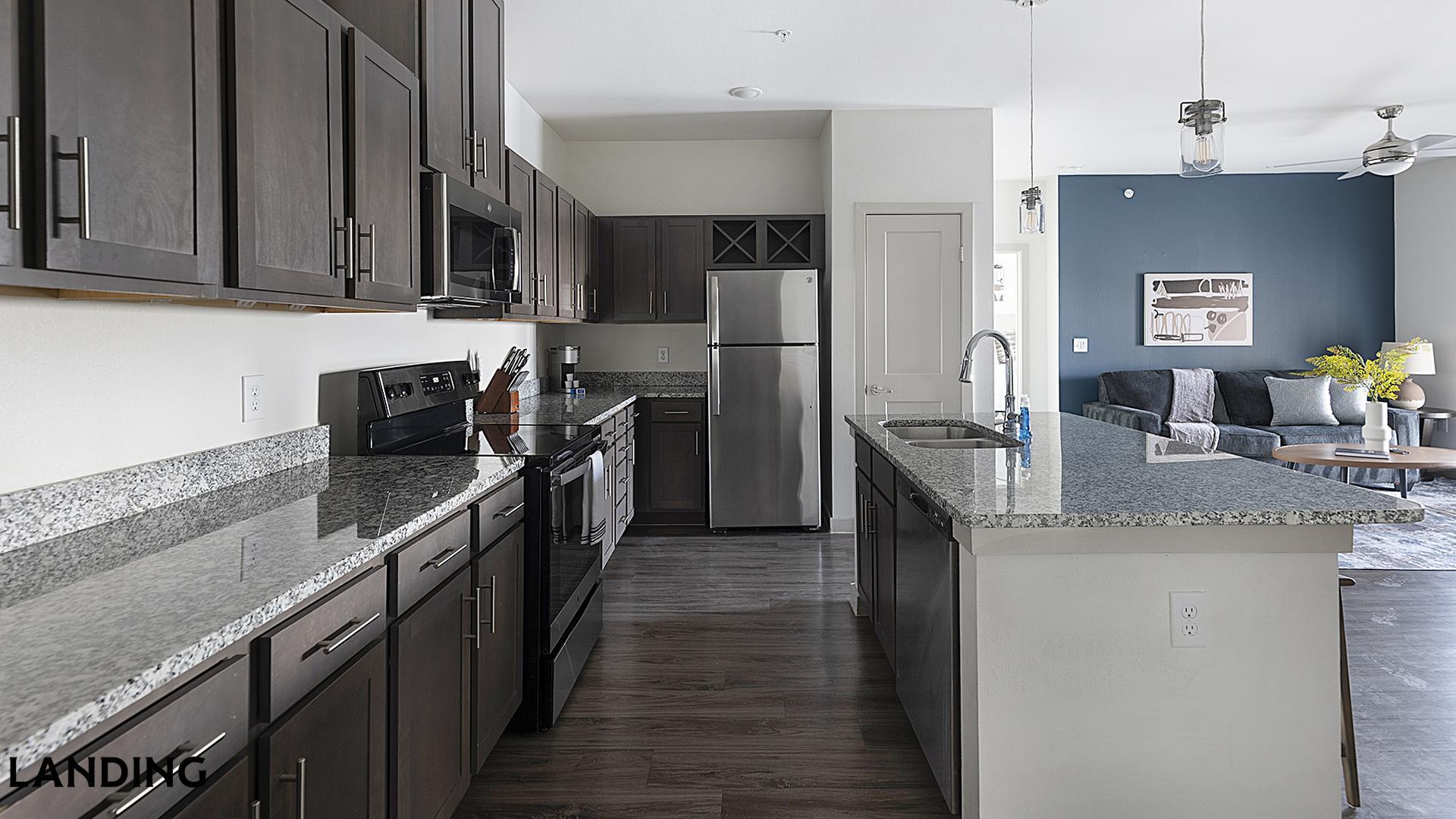 Building Photo - 2825 Main St