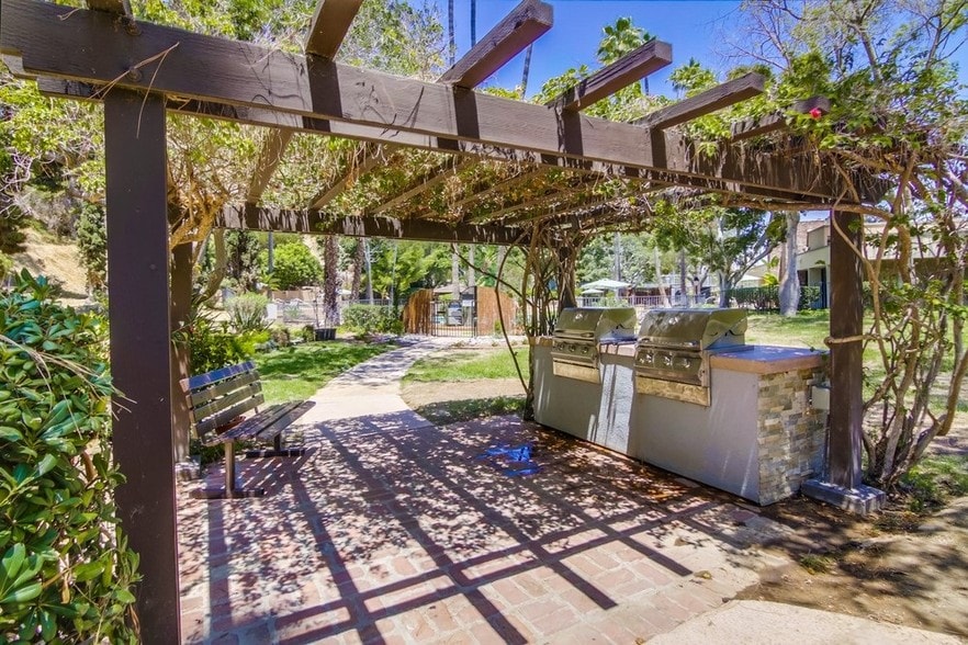 BBQ - 6416 Friars Rd