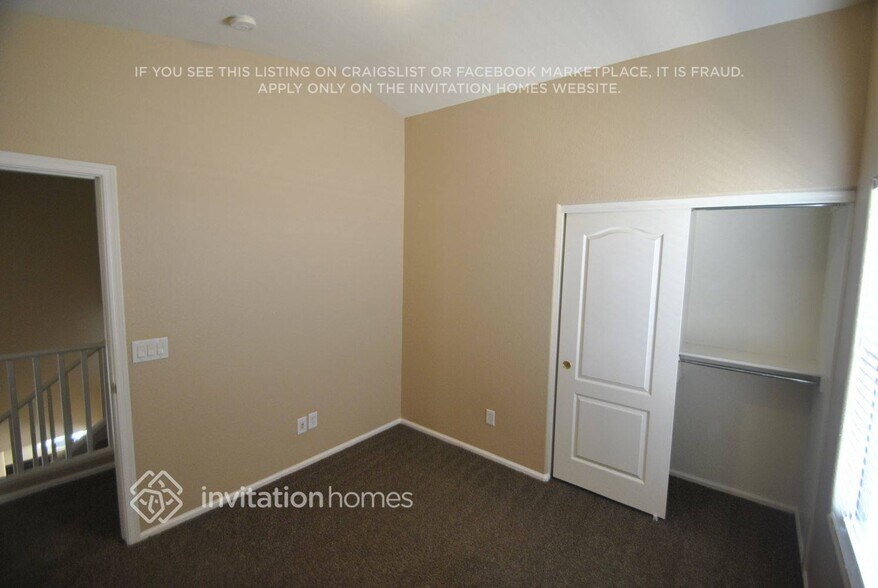 Building Photo - 12437 W Windsor Blvd