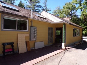 Building Photo - 4600 NW Cornell Rd