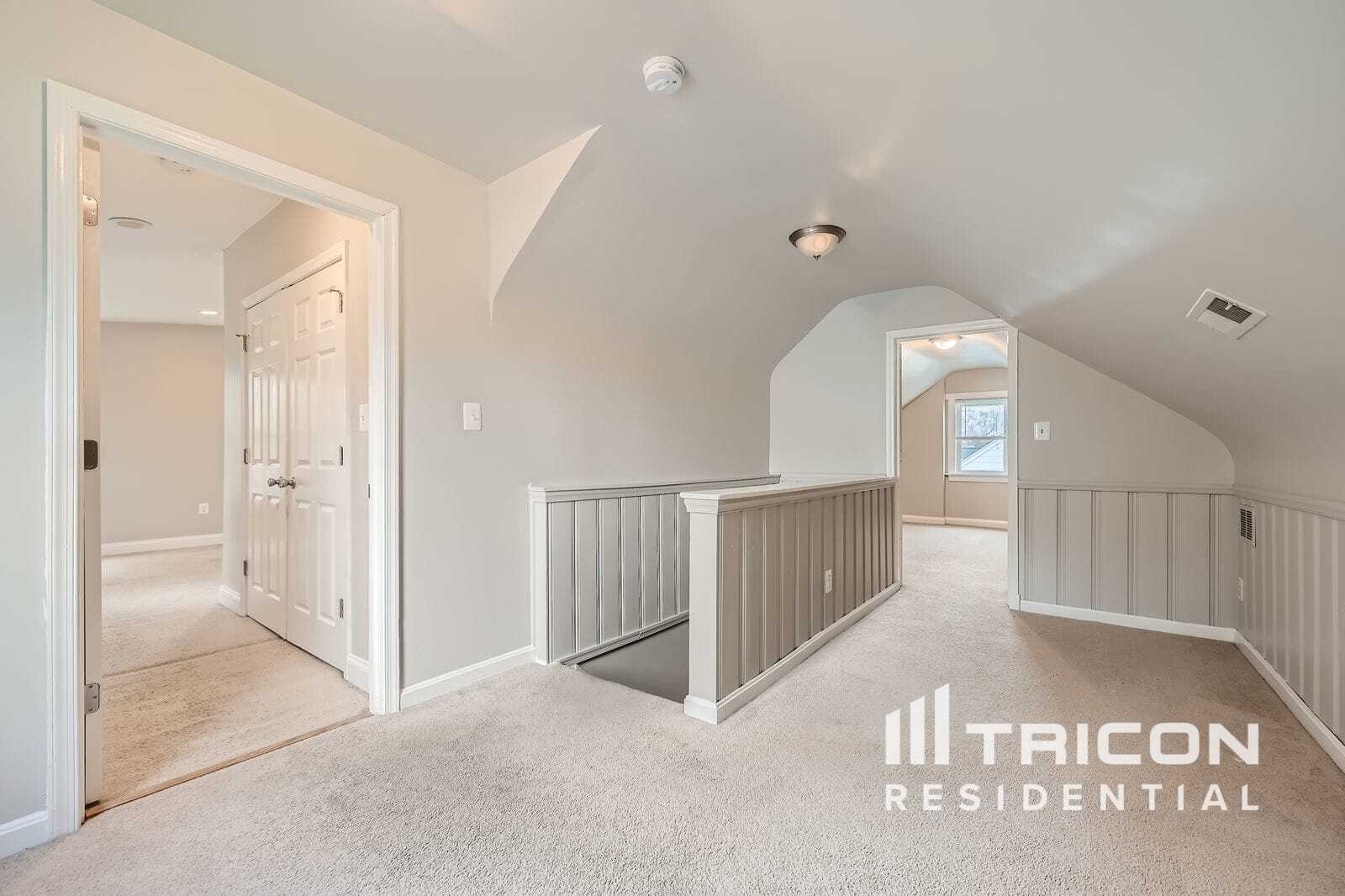 Building Photo - 3526 Woodmoor Rd