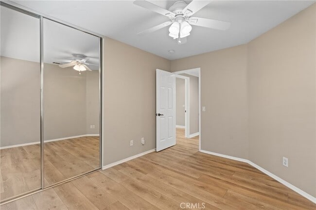 Building Photo - 6430 Regents Ct