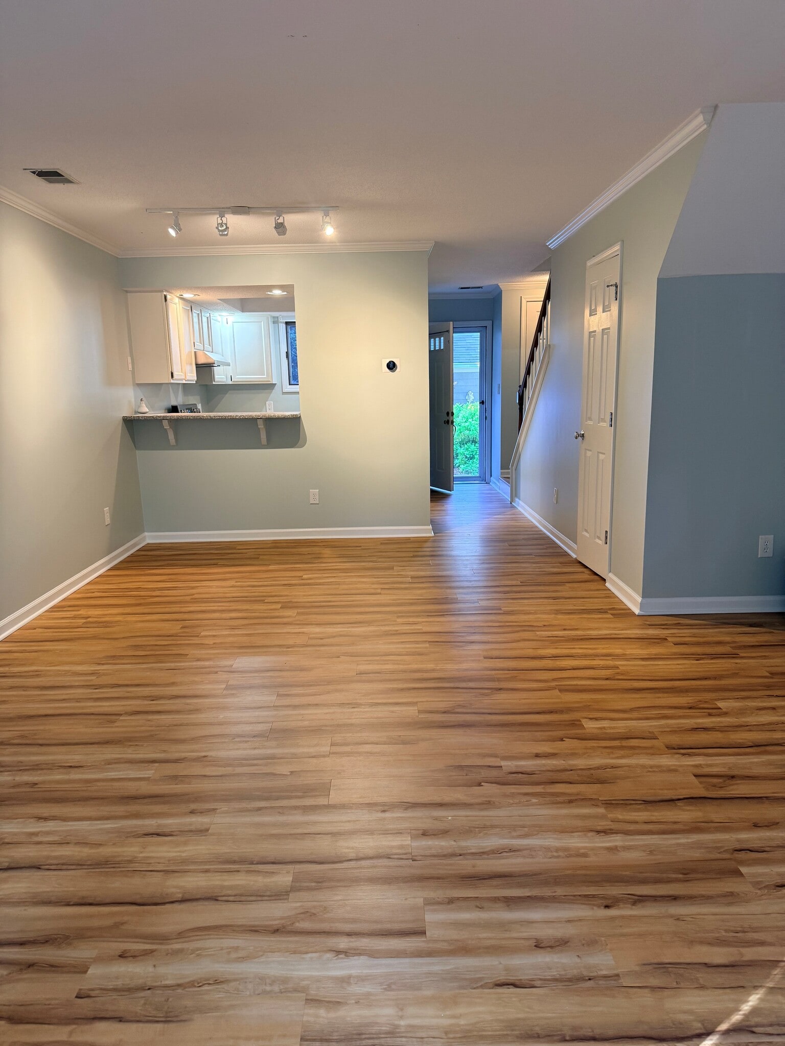 Building Photo - 1458 Barton Place Dr