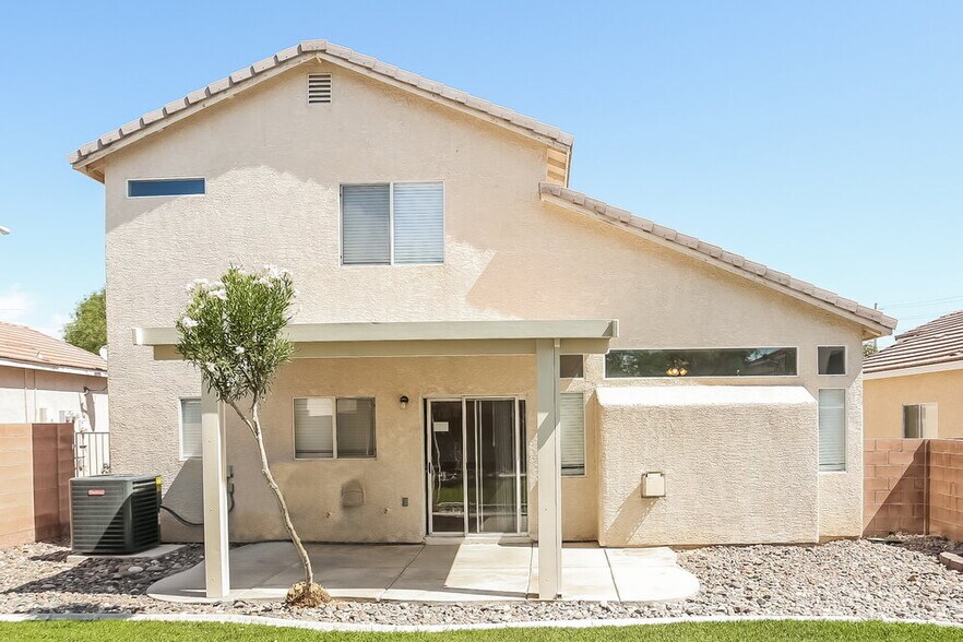 Building Photo - 6238 Morning Wing Dr