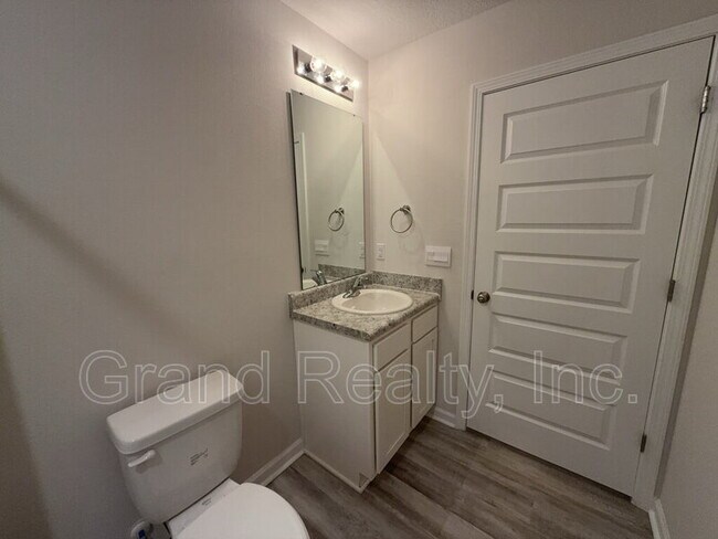 Building Photo - 4407 White Cedar Ct