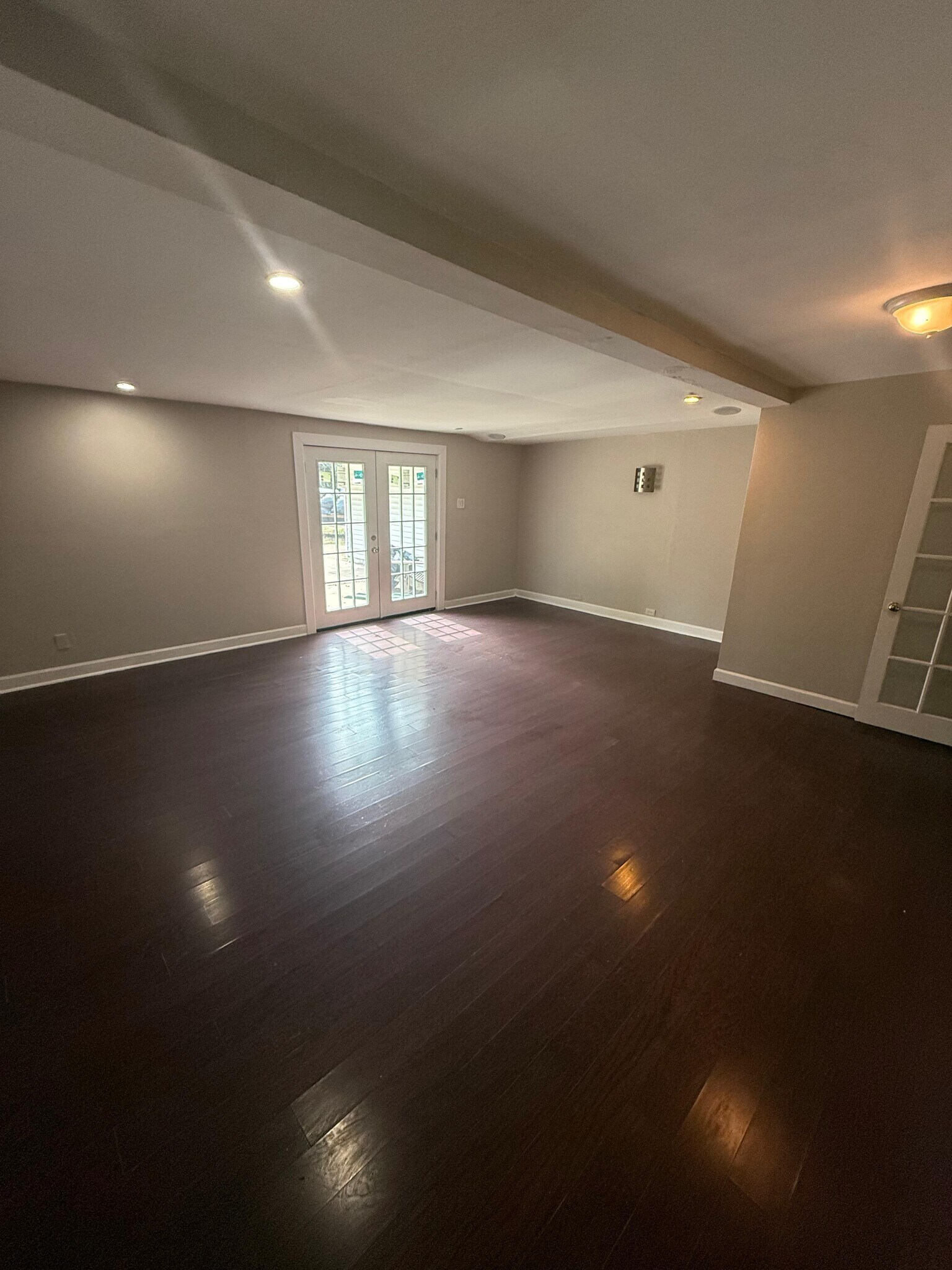 Building Photo - 8120 Gardner Ln
