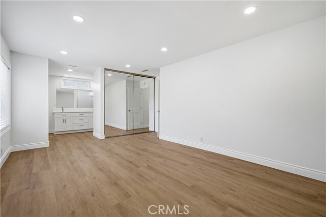 Building Photo - 8861 Dorsett Dr