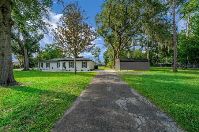 Building Photo - 6133 SE 123rd Ln