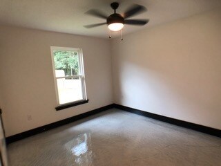 Building Photo - Just like New 3/2 - Custom Quality Constru...