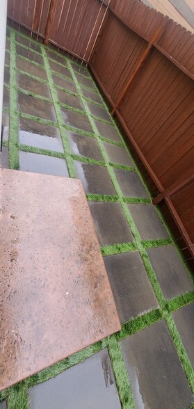 Building Photo - 1614 W 146th St