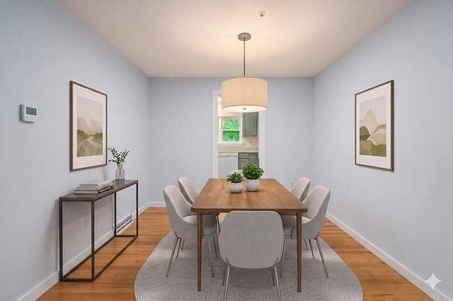 Building Photo - 24 Speen St
