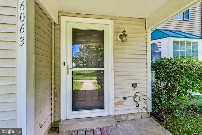 Building Photo - 6063 Sirenia Pl